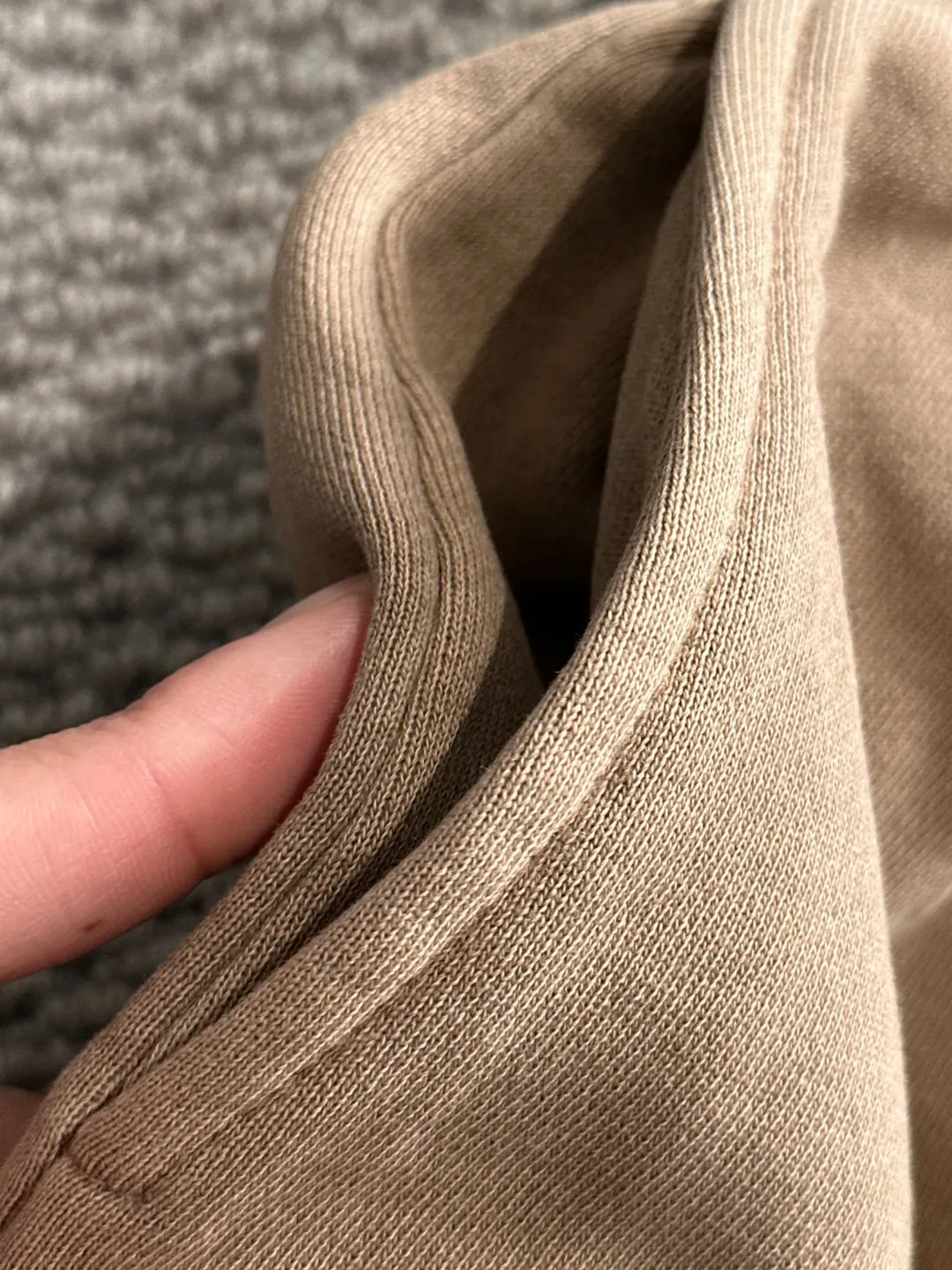 🅿️330 shipped next day, high-end goods, Stone Island 2025 spring and summer new elastic band casual heavy-duty washed loose shorts, made by imported machines from Italy, 1:1COPY with eyes closed. The hem of the trousers is hemmed with two needles, the stitching is fine and firm, and the custom-made fabrics are highly breathable and comfortable, with impeccable details. The brand element design concept reflects high quality. It feels delicate and soft! It presents a casual cut and the upper body shape is great! Size: S-XXL